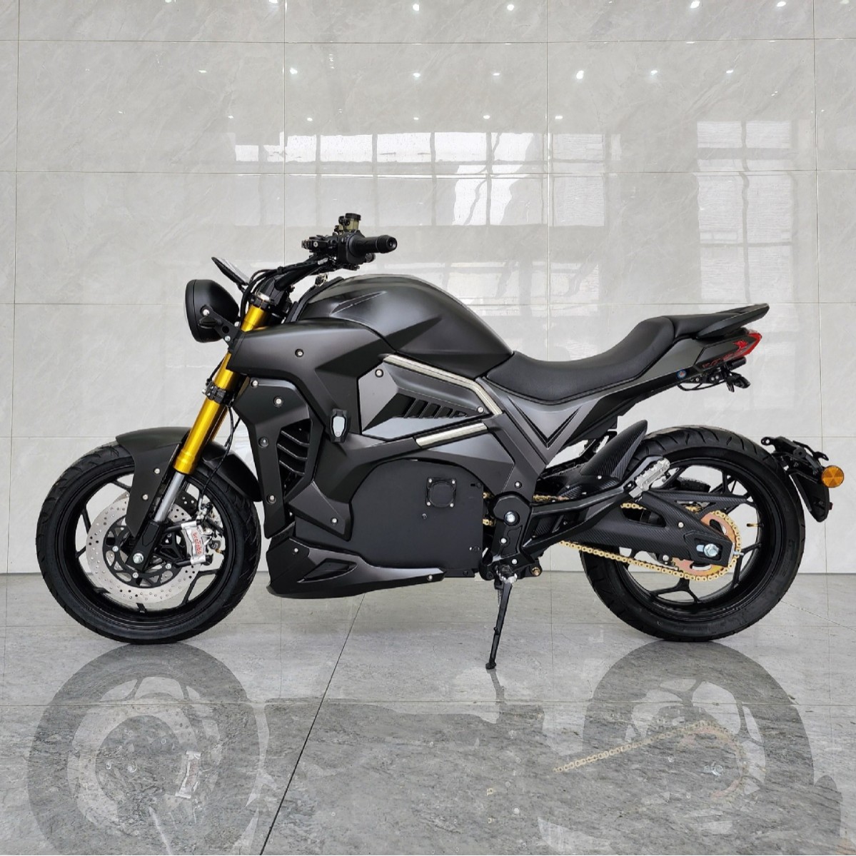 ZUIMI 3000W 5000W High Power H - 72V 5000W Electric Motorcycle 评论和价格