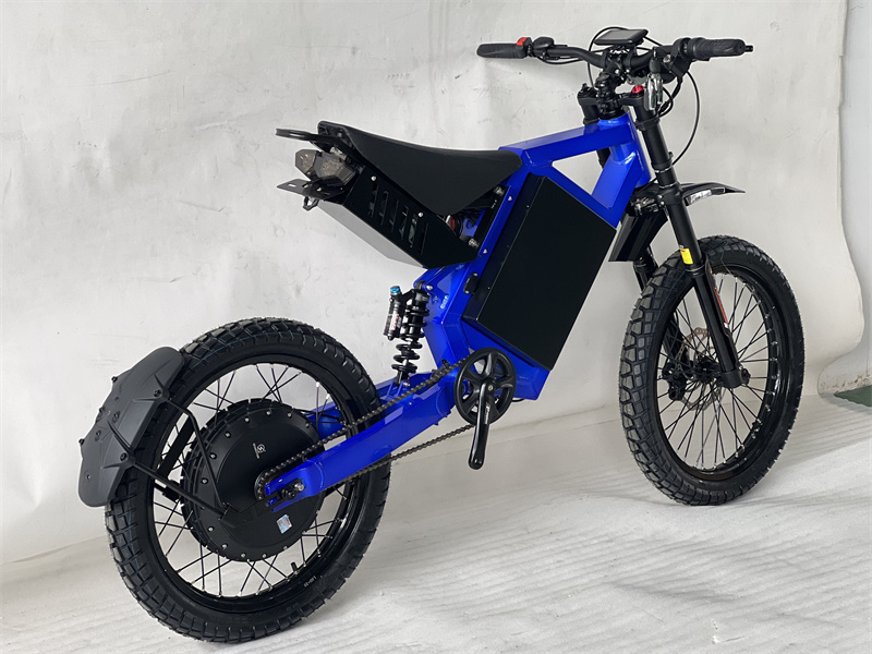 High Power CS20 72V Off Road E - 8000W Stealth Bomber Ebike 评论和价格